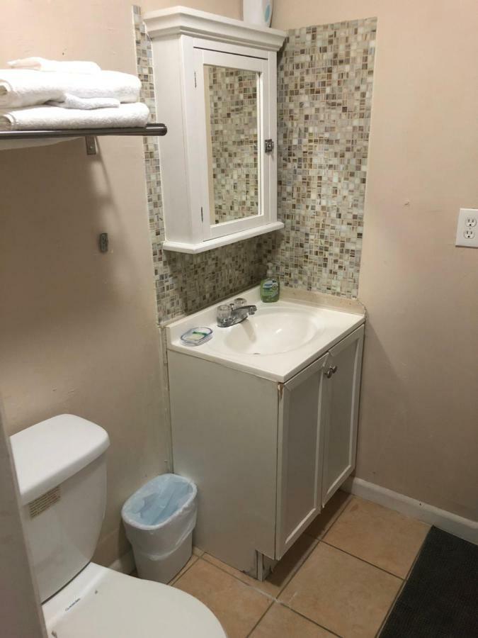Quiet Cozy Efficiency Apartman Hollywood Kültér fotó